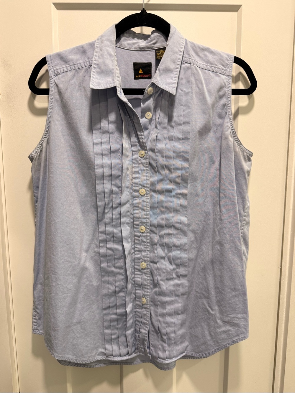 Liz Claiborne Light Blue Sleeveless Button-Front Pleated Shirt